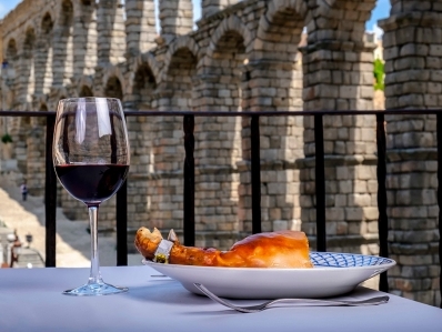 Segovia. Gastronomic breakaway